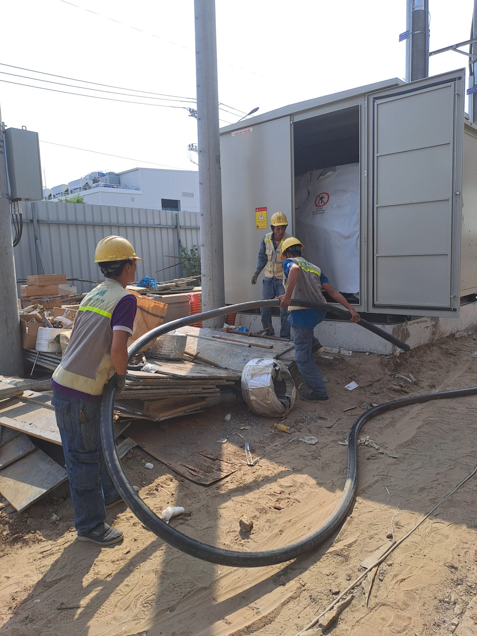 Các lưu ý khi bảo trì hệ thống điện nhà máy