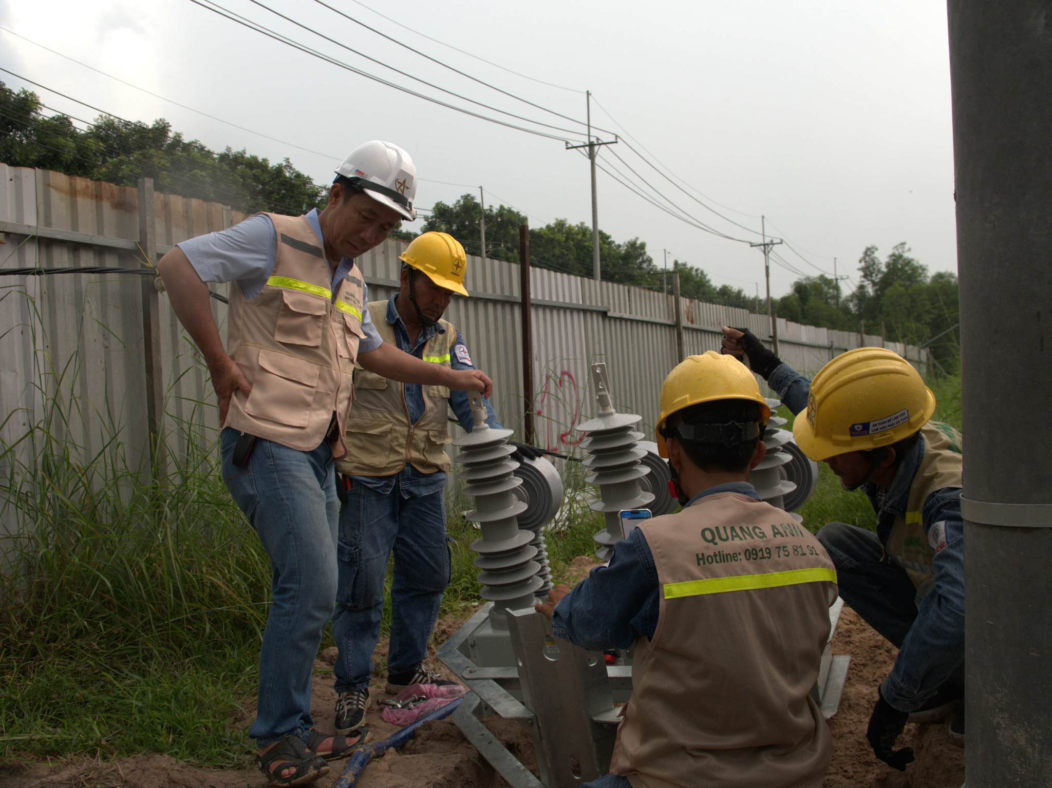 An toàn thi công điện nhà máy